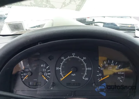 1999 Mercedes-Benz Ml 320 from USA, damaged, VIN 4JGAB54EXXA144799